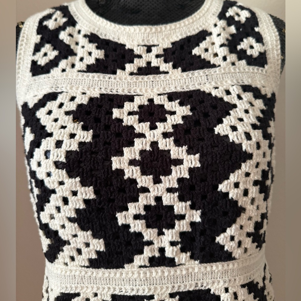 EUC LOFT Beach Crochet Swimsuit Coverup Size M - Picture 3 of 7